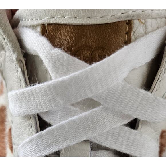 UGG Women's 8 Dinale Sneakers Shoes Leather Cow Print Laces Low Top Logo Active - Picture 4 of 10